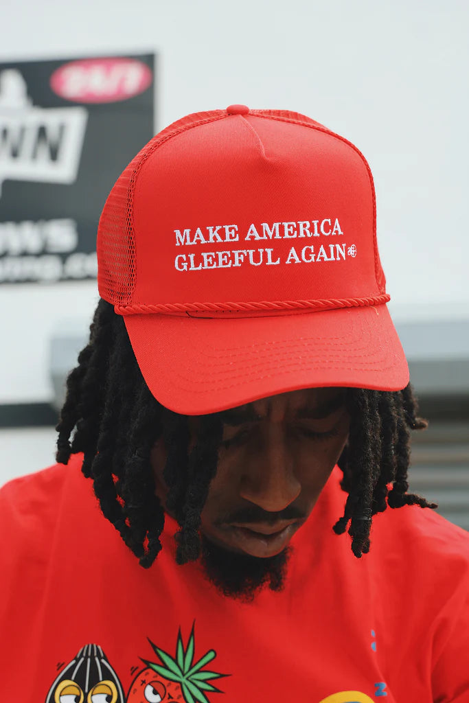 MAGA TRUCKER HAT (RED)